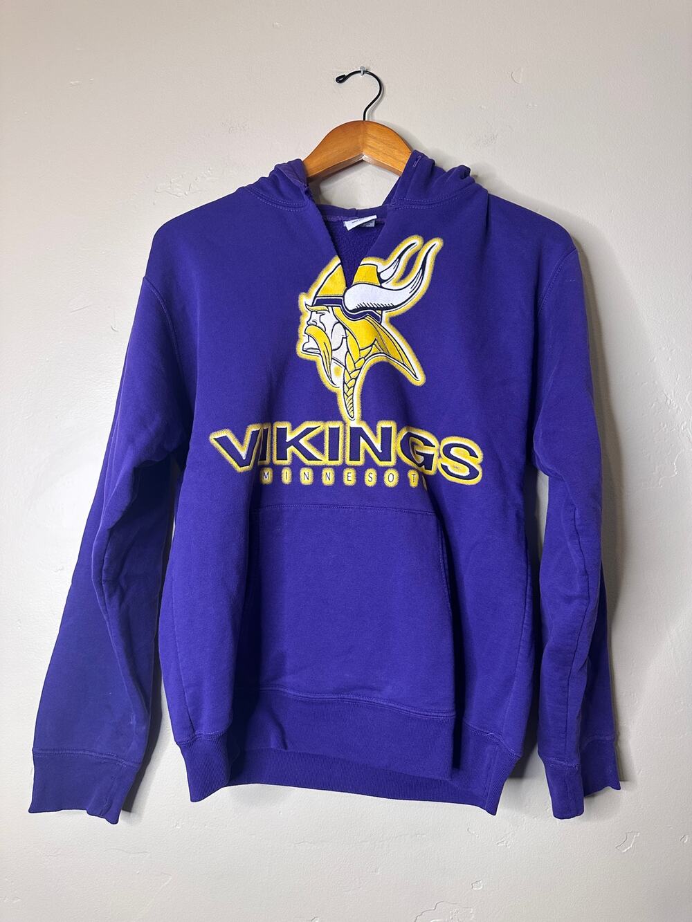 NFL Women's Minnesota Vikings Pullover Hoodie MEDIUM